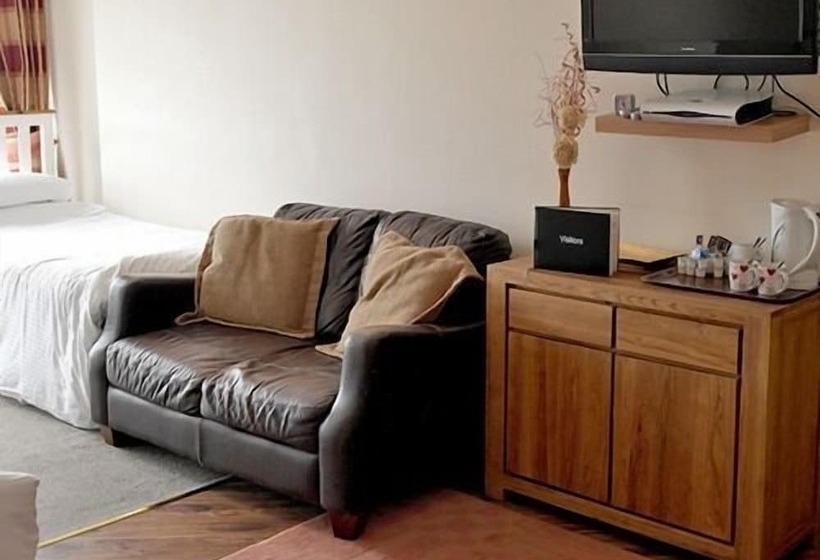 فندق Sawyers Bed And Breakfast