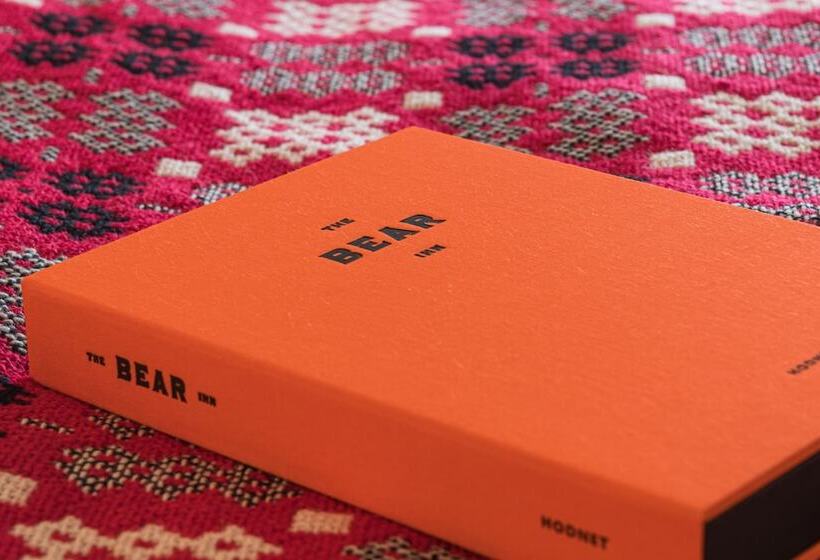 فندق The Bear Inn, Hodnet