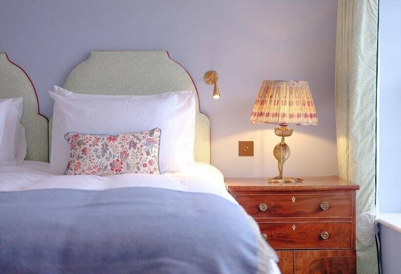 فندق The Bear Inn, Hodnet