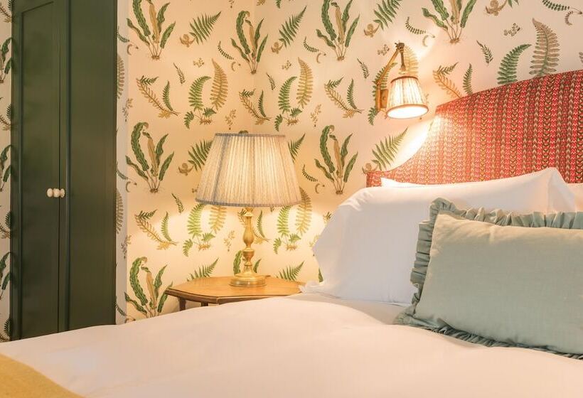 فندق The Bear Inn, Hodnet