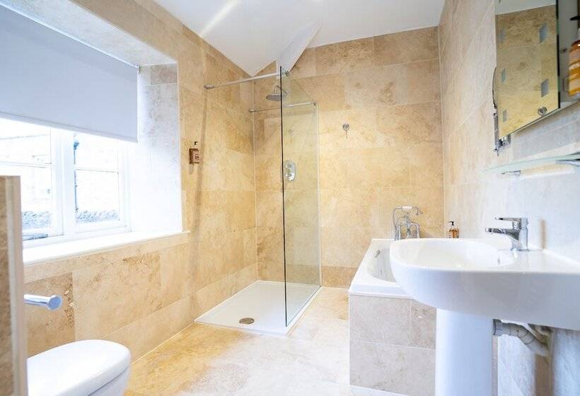 호텔 The Bear & Swan