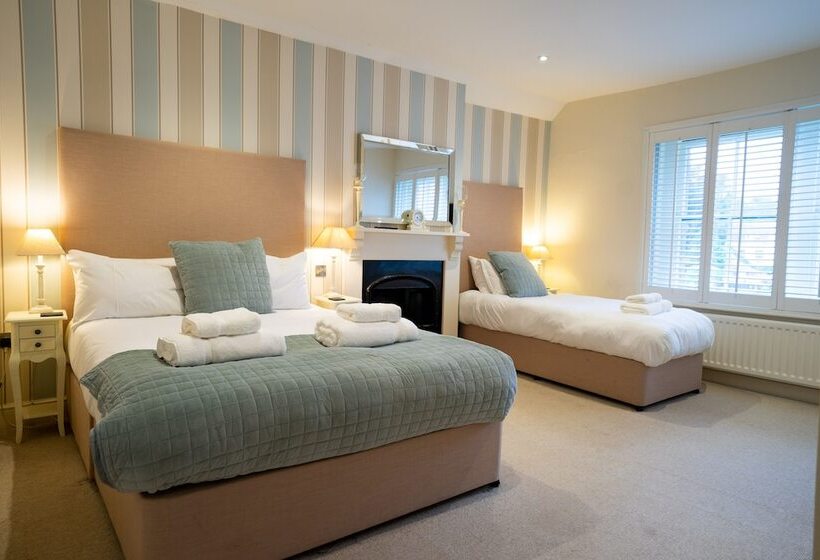 호텔 The Bear & Swan