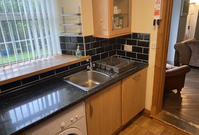 ホテル The Blue Bell Crookham