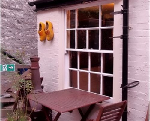 호텔 The Butt Of Sherry