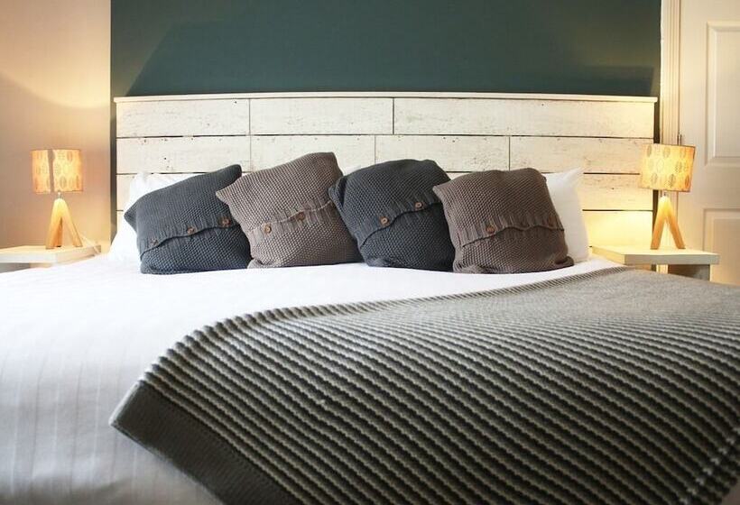 ホテル The Cliff House