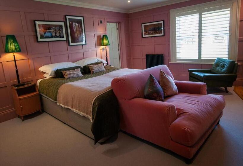 فندق The Dabbling Duck