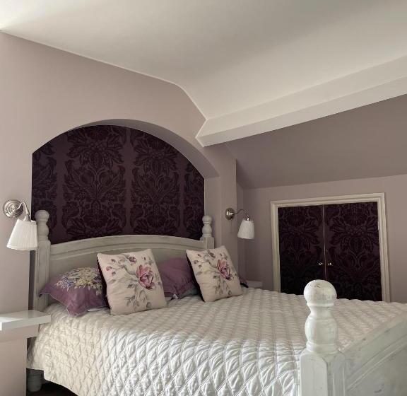 فندق The Eagle Tavern