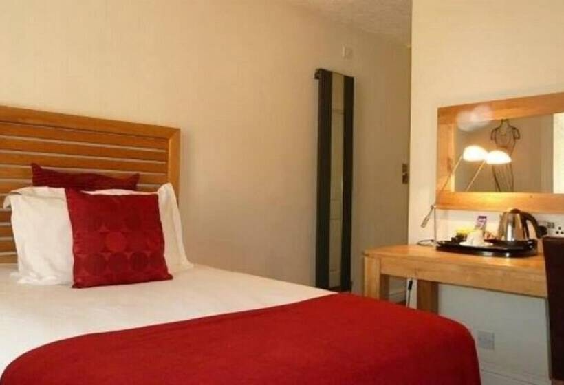 בית מלון כפרי The Frenchgate Restaurant &