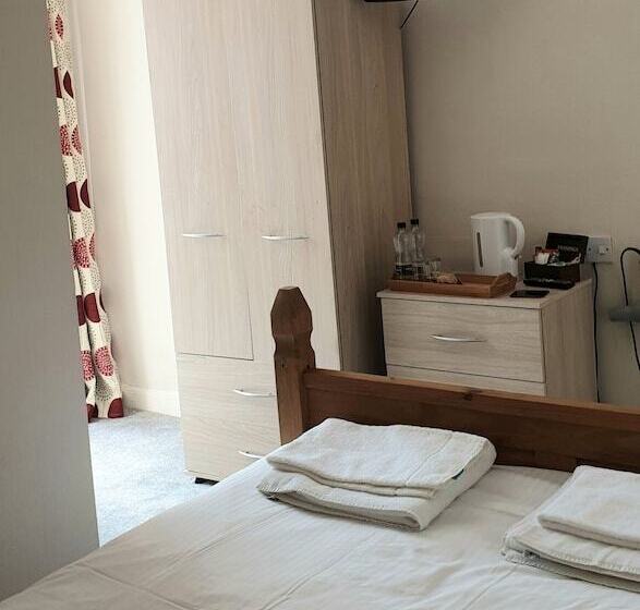 Отель George Washington Inn