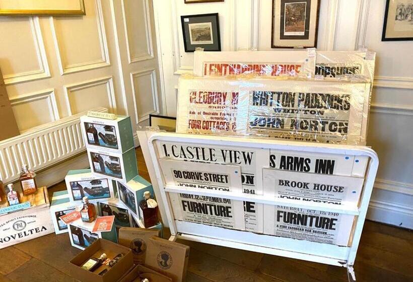 בית מלון כפרי The Grange At Mortimers Cross