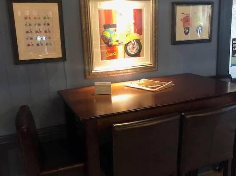 בית מלון כפרי The Holroyd Arms