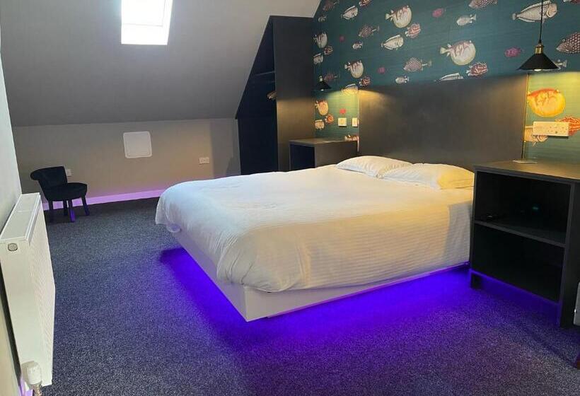 فندق The Inn @ Y Not