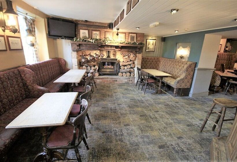 Отель The Kings Arms