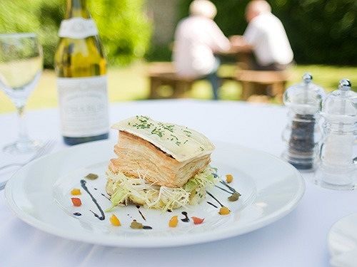 בית מלון כפרי The Lawns