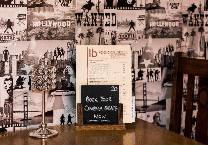 호텔 The Longboat Inn