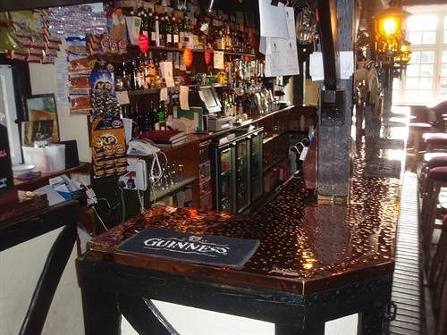 Отель The Mucky Duck Inn