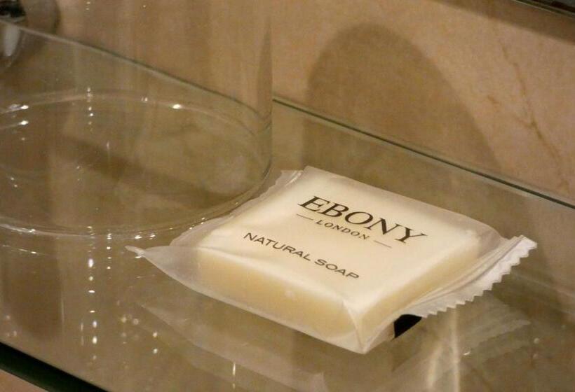 ホテル The Old Ginn House Inn