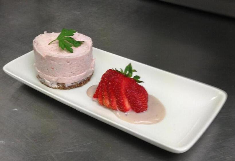 ホテル The Old Ginn House Inn