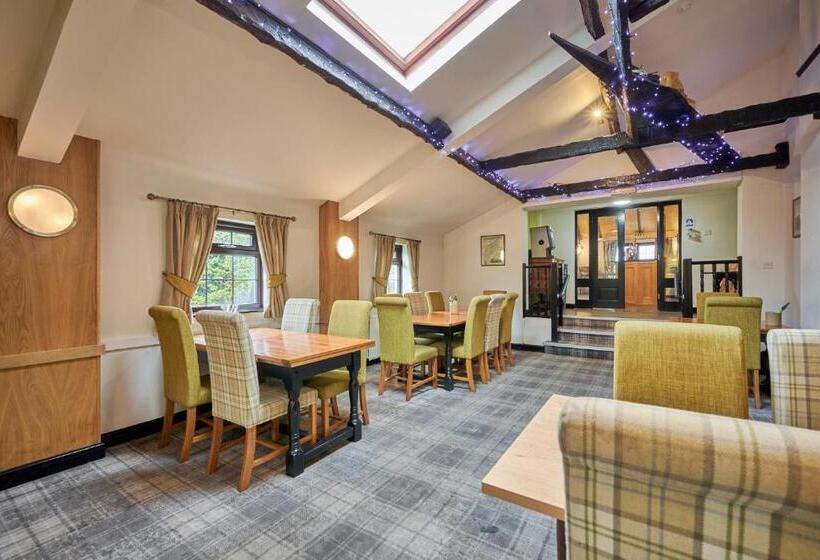 ホテル The Old Ginn House Inn