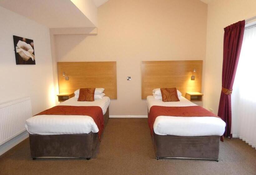 ホテル The Old Ginn House Inn