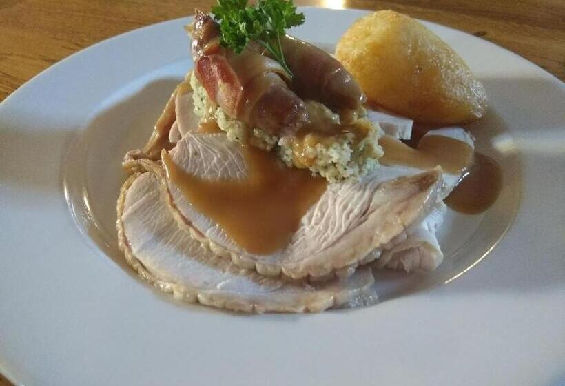 ホテル The Old Ginn House Inn