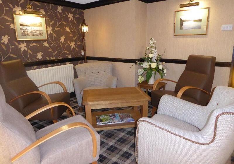 ホテル The Old Ginn House Inn