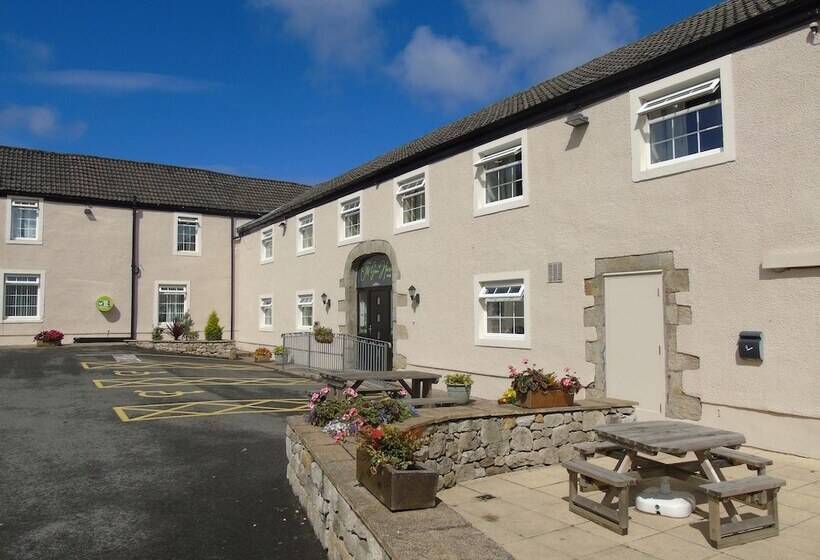 ホテル The Old Ginn House Inn