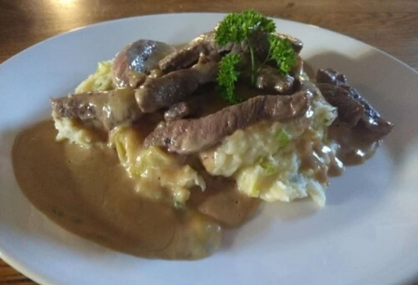 ホテル The Old Ginn House Inn