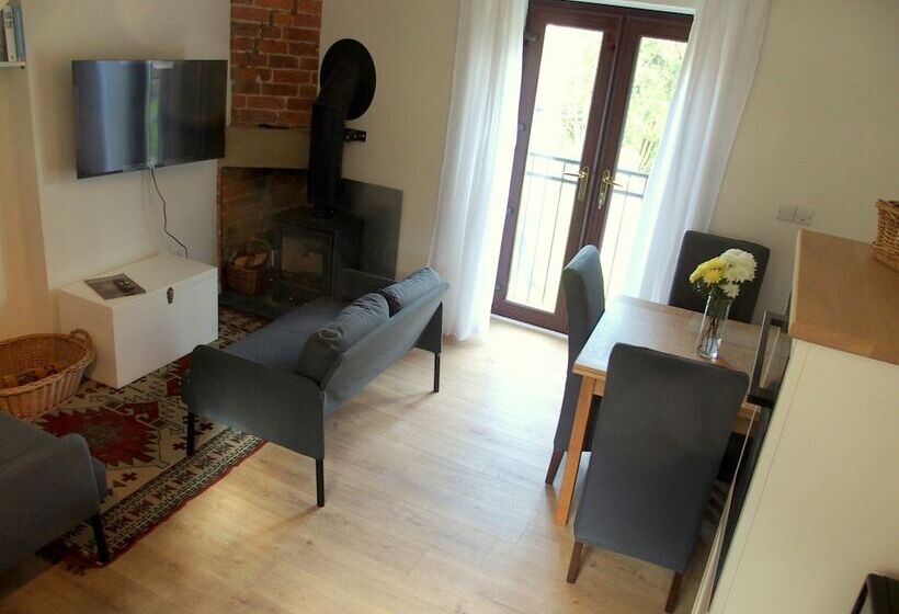 酒店 The Old Lockup