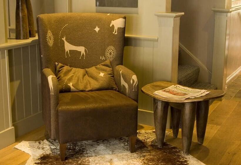 ホテル The Percy Arms