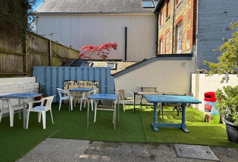 ホテル The Pilot Boat Inn, Isle Of Wight