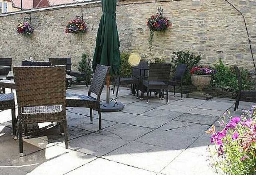 فندق The Punchbowl Inn