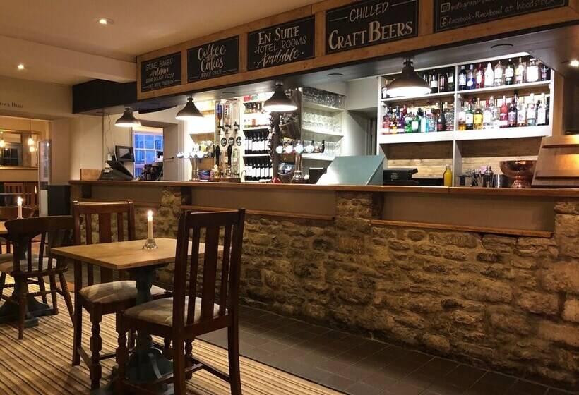 فندق The Punchbowl Inn