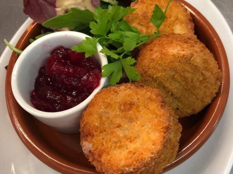 호텔 The Punchbowl Inn