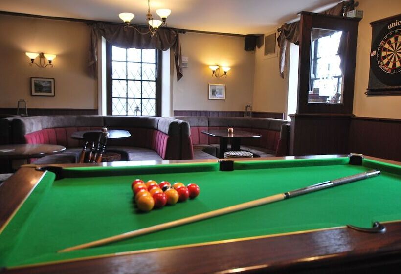 ホテル The Punchbowl