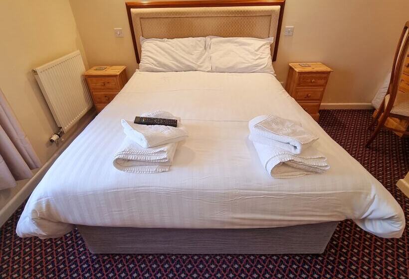 בית מלון כפרי The Sportsmans Inn Limited