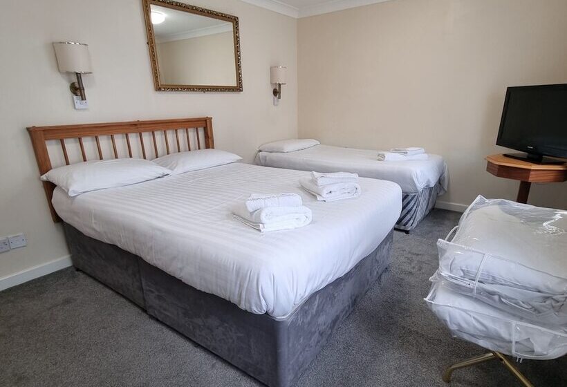 ホテル The Sportsmans Inn Limited