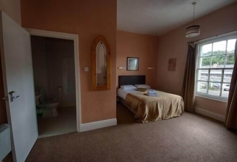 בית מלון כפרי The Station