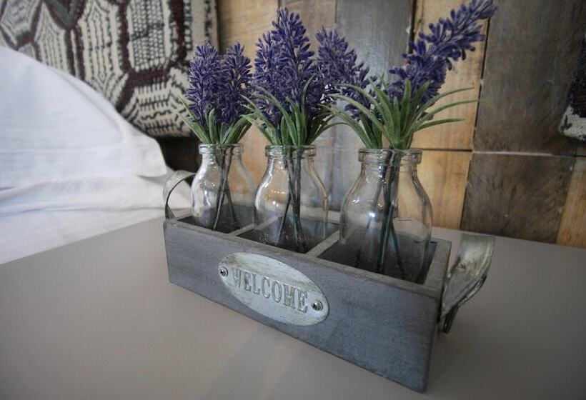 호텔 The Tawny Owl