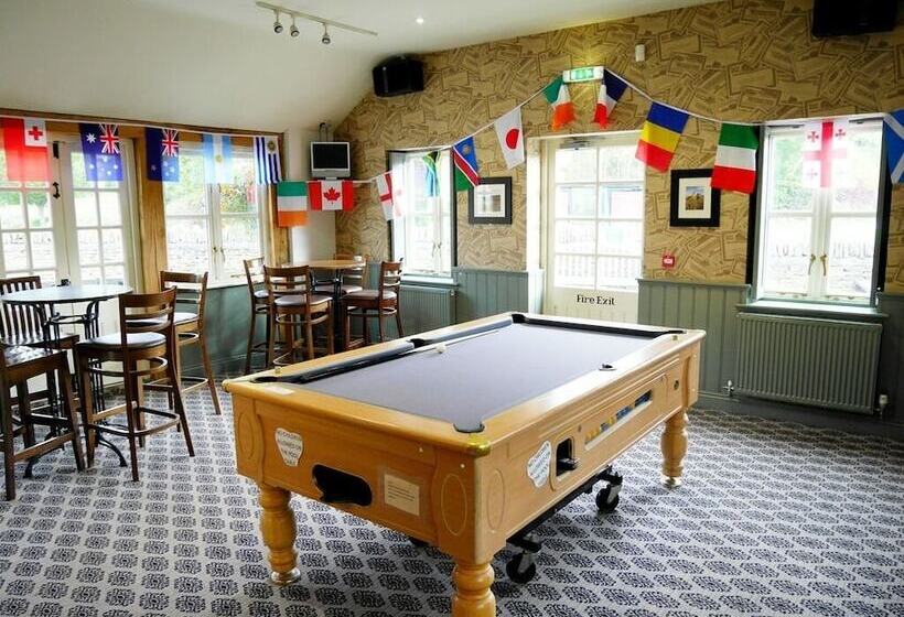 호텔 The Tawny Owl