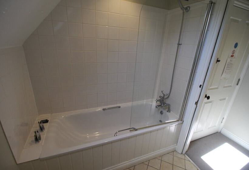 호텔 The Tawny Owl