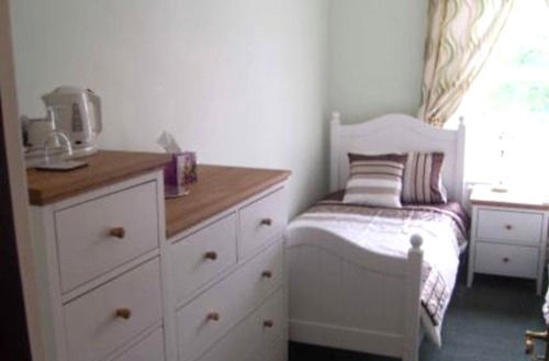 בית מלון כפרי The Village Inn