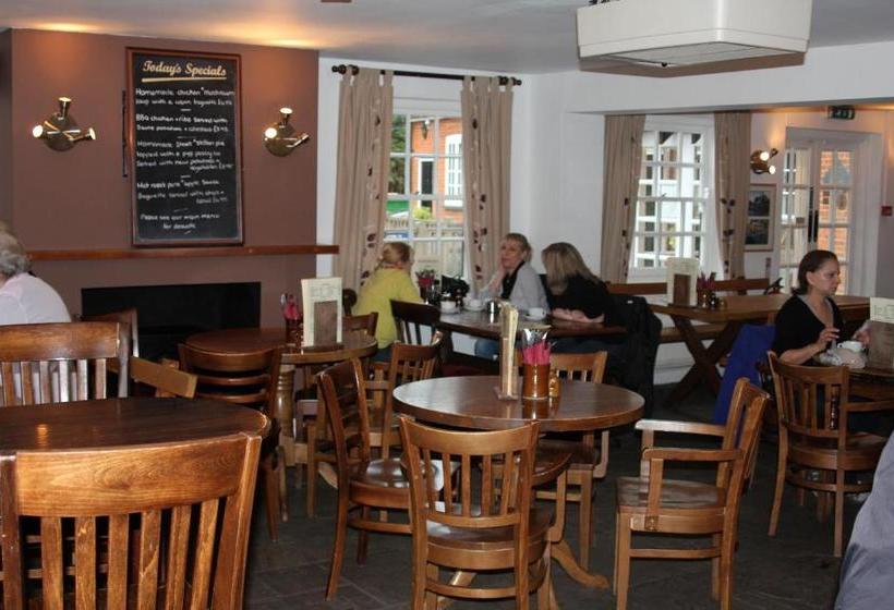 ホテル The Wellington Arms