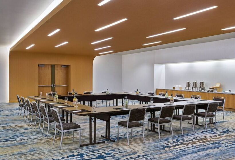 هتل The Westin Denver International Airport