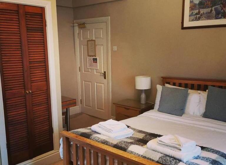 酒店 The Wheatsheaf