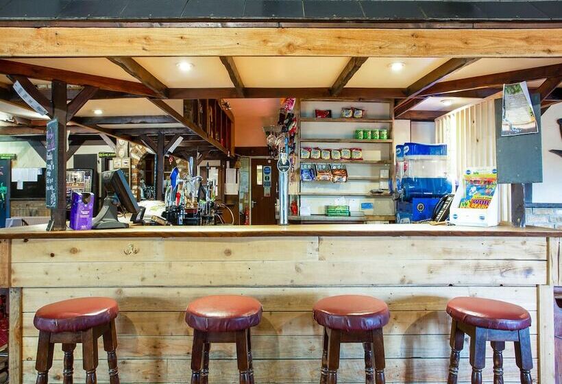 酒店 Lodge @ The Whitehouse Inn