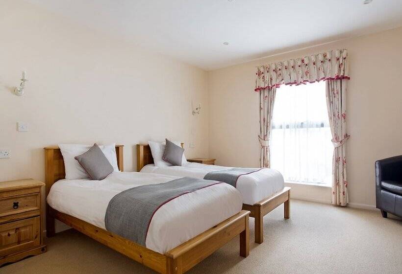 酒店 Lodge @ The Whitehouse Inn