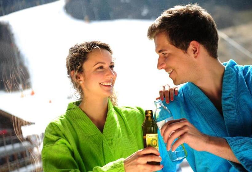 هتل Tui Blue Schladming