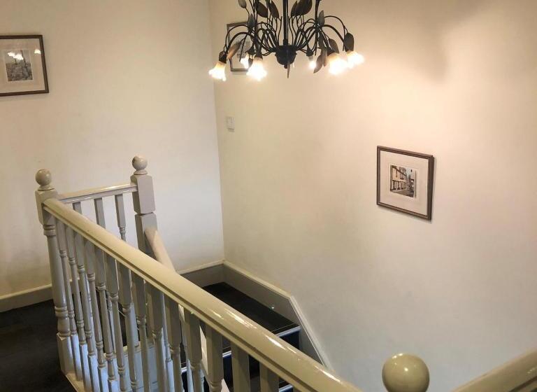 ホテル Waveney Inn &