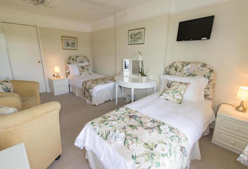 Leygreen Farmhouse Bed And Breakfast